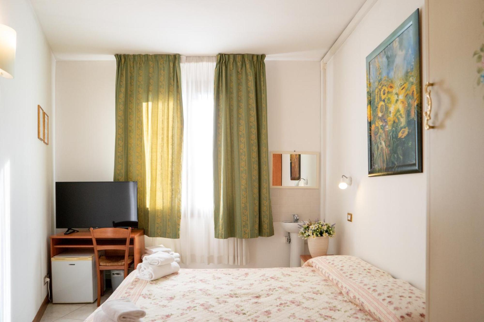 Hotel New Aurora Venice Marghera Buitenkant foto